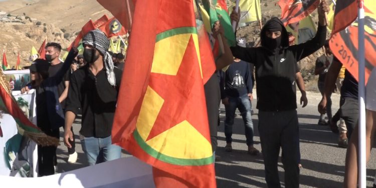 Şengalli gençlerden 1 Haziran Atılımı’nı selamlama yürüyüşü