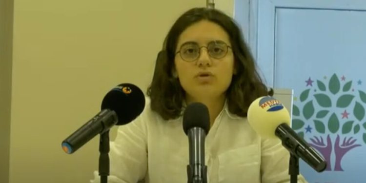 HEDEP Gençlik Meclisi: Özgürlük için karşılarına dikileceğiz!