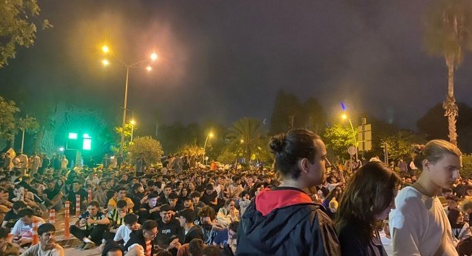 Adana, Antalya ve İstanbul’da öğrenci protestosu