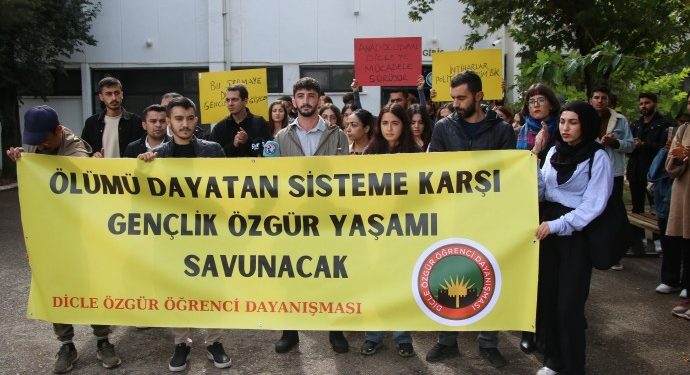 Öğrenciler: Resul Alan’ın intihara sürüklenmesinden iktidar sorumludur