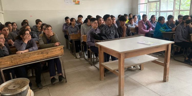 Öğrencilere, çocuk evliliği konulu seminer verildi