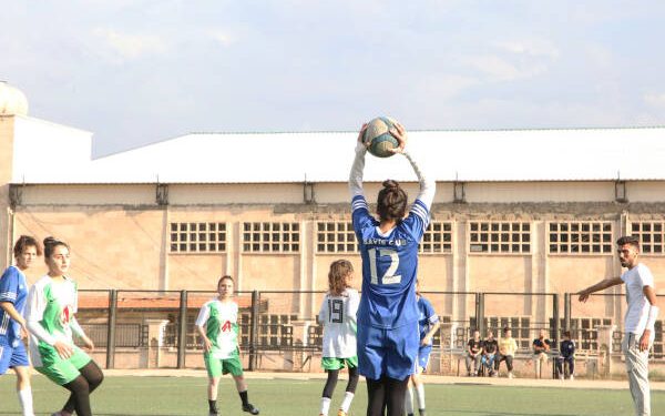 Rojava’da 15 bin genç sporcu