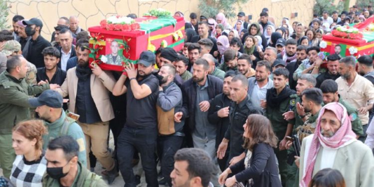 YBŞ savaşçıları Argeş Feqîr ve Berxwedan Şengalî son yolculuklarına uğurlandı