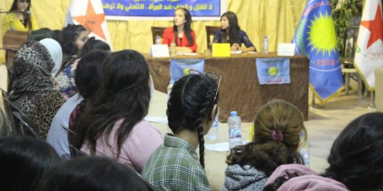 “Jin Jiyan Azadî, Kadın Katliamına Hayır” şiarıyla çalıştay düzenlendi