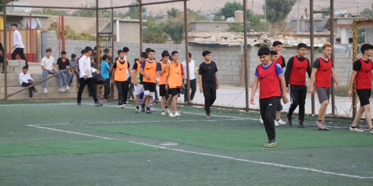 Mexmur’da Şehit Rêzan Botan Futbol Turnuvası devam ediyor