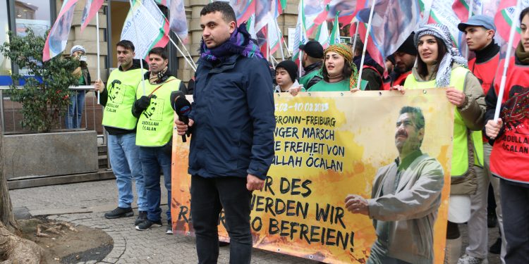 Kürt Gazeteci Aktivist Ahmed Azad Çağan İsviçre’de iade edilmek üzere gözaltına alındı ve sınır dışı edilmek isteniyor