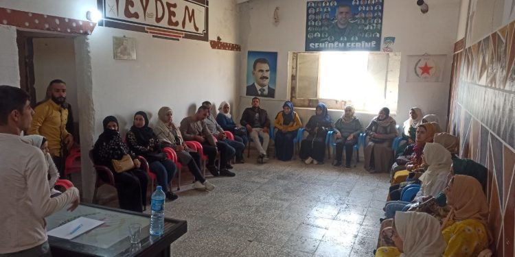 PYD Gençliği “Devrimci Halk Savaşı” stratejisi temelinde sağlık eğitimi görüyor