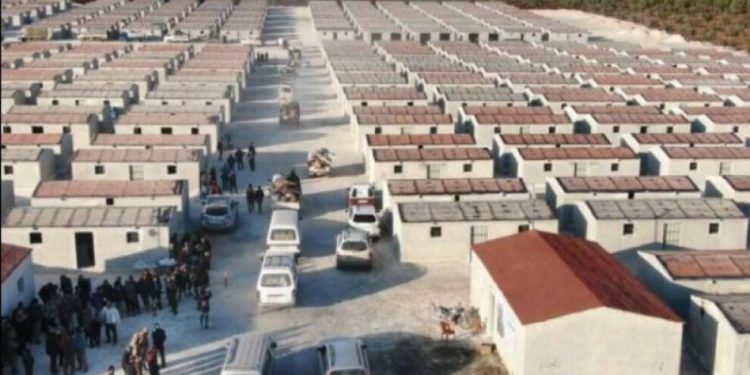 Binlerce Hamaslı aile Efrîn’e yerleştirildi