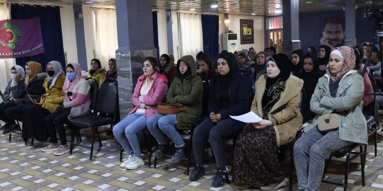 Hesekê’de Yekitiya Jinên Ciwan yıllık toplantısını gerçekleştirdi
