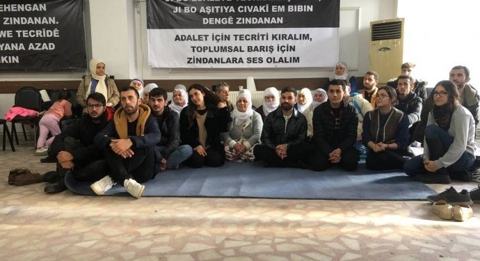 Yurtsever öğrenciler Adalet Nöbeti eylemlerine katıldı