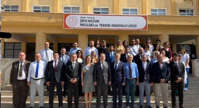 Lise öğrencisinin intiharından okul yönetimini sorumlu tutuyorlar