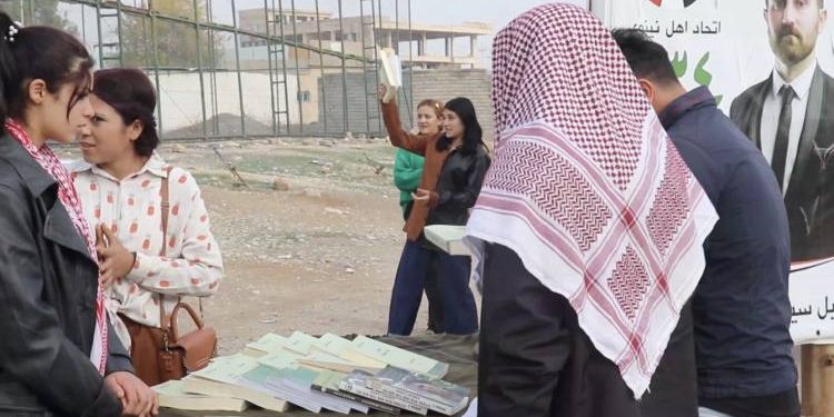 Şengal’de ‘Önder Öcalan’ı oku ve okut’ standı kuruldu