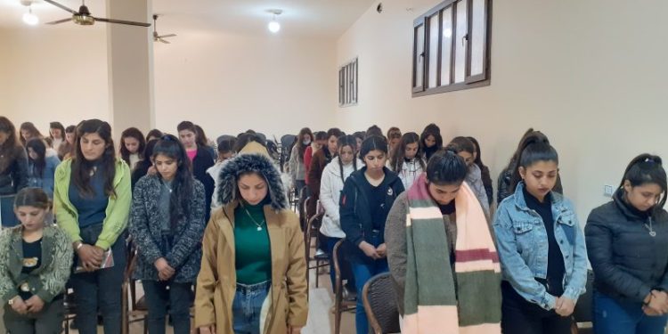 Kobanê’de Yekitiya Jinên Ciwan tarafından Önder Apo için çalıştay