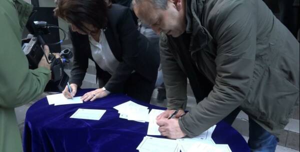 Avrupa’dan İmralı’ya kartpostal kampanyası başlatıldı