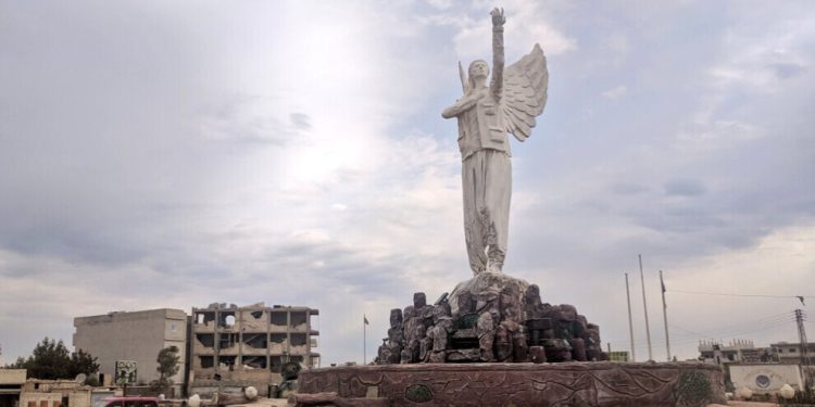 Kobanê’de direnişleriyle destan yazan kadınlar