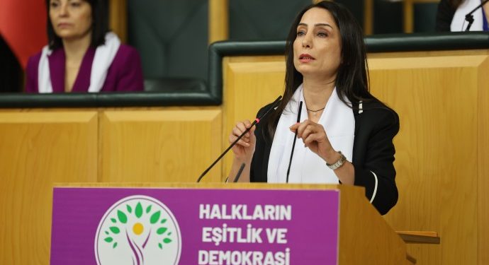 DEM Parti tarafından, Önder Apo için 1 Şubat’ta “Büyük Özgürlük Yürüyüşü”