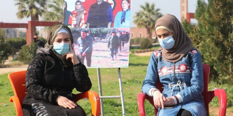 Yekitiya Jinên Ciwan üyeleri komploya karşı bilinçlendirme faaliyetlerine devam ediyor