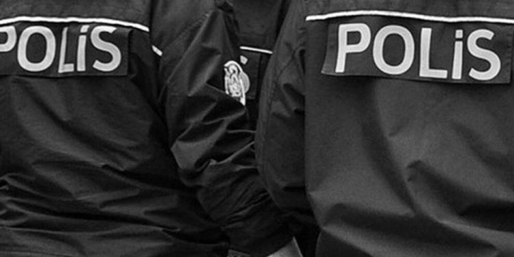 İstanbul’da ev baskınlarında polis şiddeti ve gözaltı