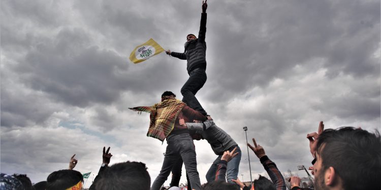 Newrozu Özgürlük Ateşi ile Gürleştirmek Apocu Ruhun Mayasında Vardır