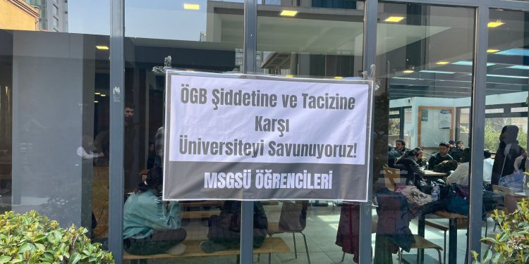 MSGSÜ’de üniversiteliler eylemdeydi: “ÖGB şiddetine ve tacizine karşı üniversiteyi savunuyoruz!”