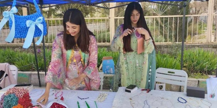 8 Mart etkinliği kapsamında el işleri festivali düzenlendi