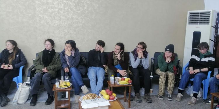 Enternasyonalist gençler Güney Kürdistan gençleriyle bir araya geldi