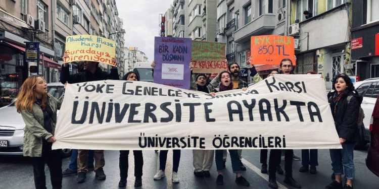 “ZAFER YILININ ÖNCÜ GÜCÜ DEVRİMCİ ÖĞRENCİ GENÇLİĞİDİR”