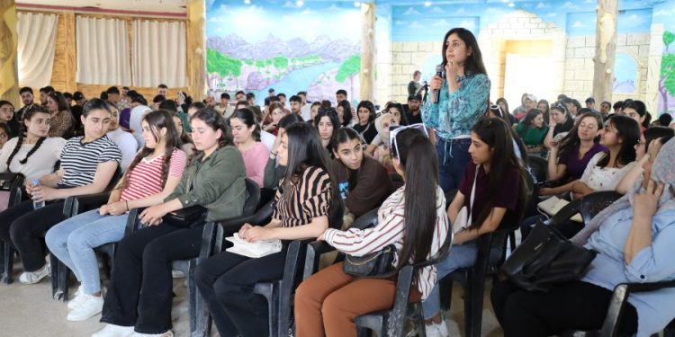 Hesekê şehri öğrencileri Kongreye hazırlanıyor