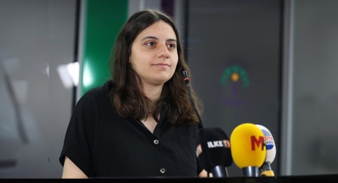 DEM Parti Gençlik Meclisi toplandı: Faşizme dert olacağız