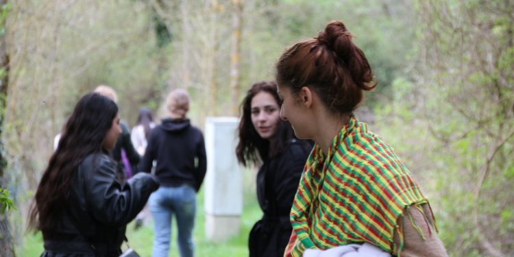 TekoJIN Genç Kadınlarla Kürdistan Tarihini esas alan 3 günlük eğitim düzenledi.