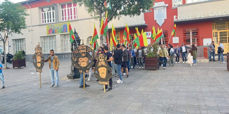 Marsilya TCŞ’den Kürt gençleri için eylem