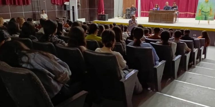 Kobanê Öğrencileri, genel kongre öncesi toplantı gerçekleştirdi