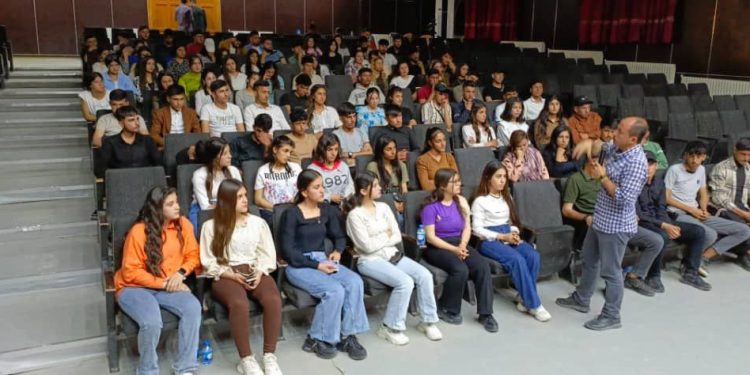 Kobanê Öğrencileri, genel kongre öncesi toplantı gerçekleştirdi