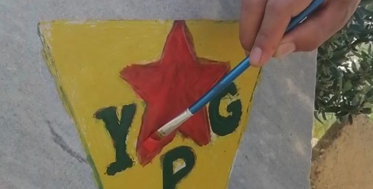 Kerkûk gençleri şehitliği yeniledi