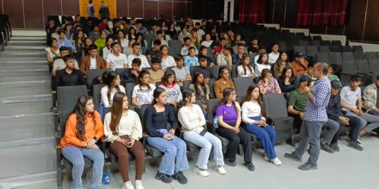 Kobanê Öğrencileri, genel kongre öncesi toplantı gerçekleştirdi