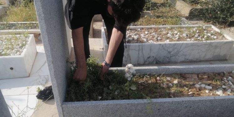 Kerkûk gençleri şehitliği yeniledi