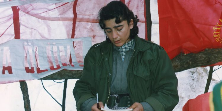 PKK: Hozan Mizgîn özgür sanatın ve savaşın en güzel ifadesidir