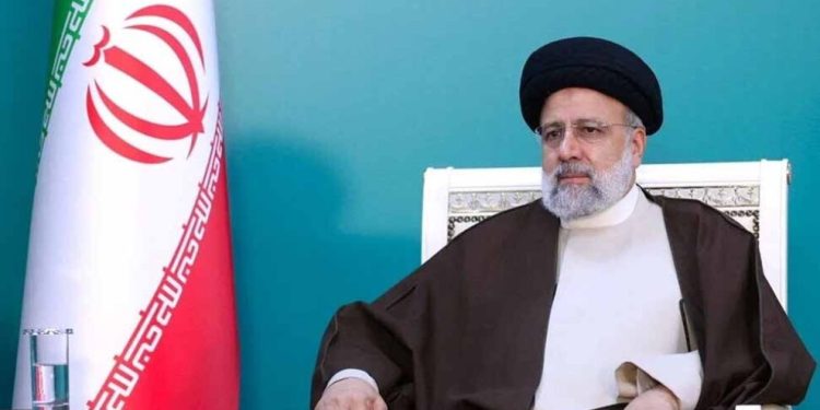 SON DAKİKA: İran Cumhurbaşkanı Reisi yaşamını yitirdi