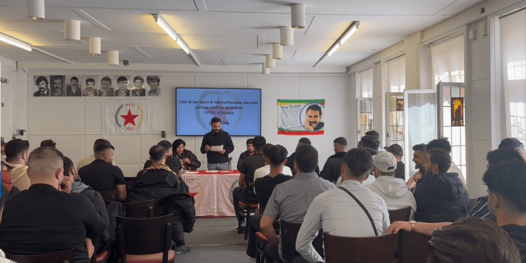 Esslingen’de 4. PYD Gençlik Konferansı Gerçekleşti