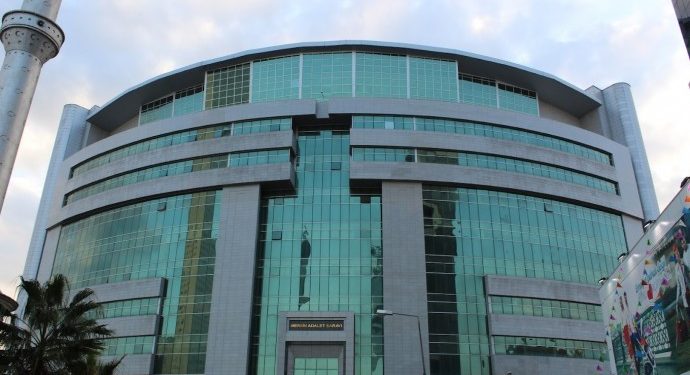 Mersin’de 2 kişi tutuklandı