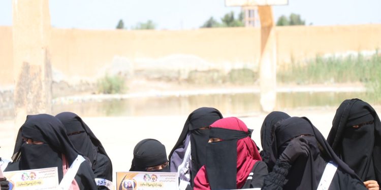 Deyrizor’da Arap gençlerine yönelik Eğitim Devreleri devam ediyor