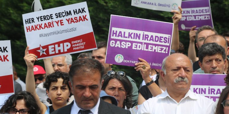 Direnişte 2’nci gün: Elinizi irademizden çekin!