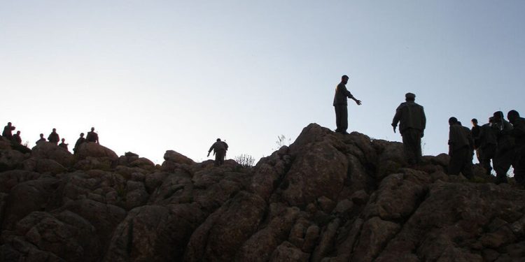 3 mobesse, 1 projektör ve 1 mevzi imha edildi