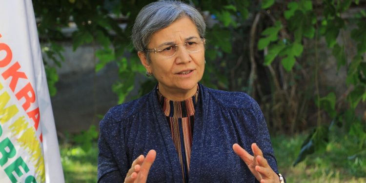 Leyla Güven’den 16 elçiliğe İmralı mektubu