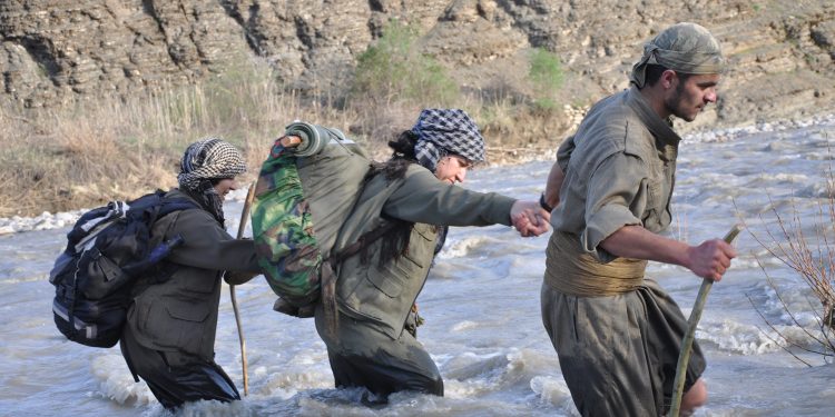 Apocu Yoldaşlığın Gereği Buydu