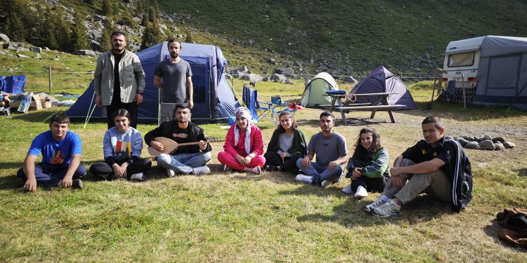 İsviçre’de TCŞ ve TEKO-JIN’in gerçekleştirdiği kültür ve doğa gezisi sona erdi