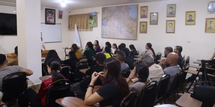 Kobanê gençliği Önder APO’nun Hakikati ve Gerçekliğini tanıyor