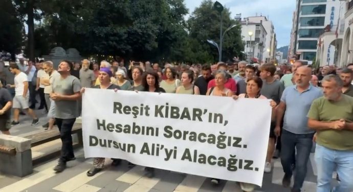 Reşit Kibar eylemleri gerekçesiyle 2 genç tutuklandı