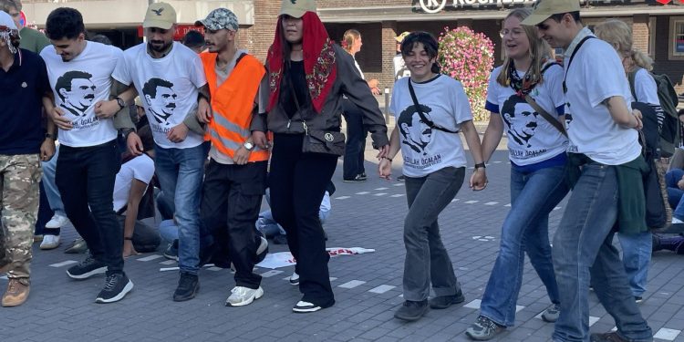 Uzun Yürüyüş Duisburg’da sona erdi- Yenilendi