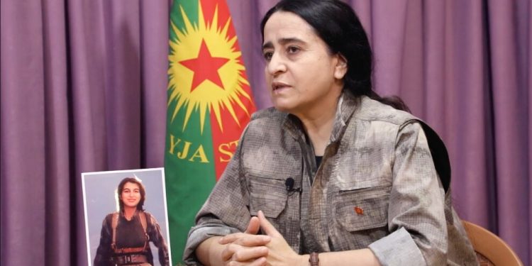 ZOZAN ÇEWLİK: TIKANAN BİR TÜRKİYE VE AKP-MHP GERÇEĞİ VAR